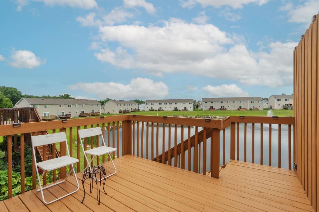 Enjoy Peaceful & Relaxes Living at this Beautiful Greenhill Village Condo